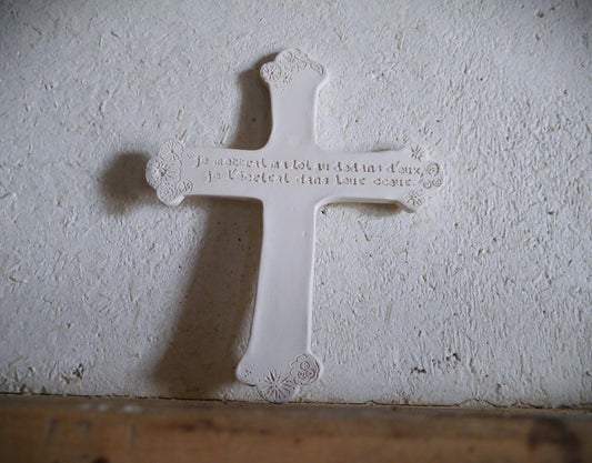 Ceramic wall cross