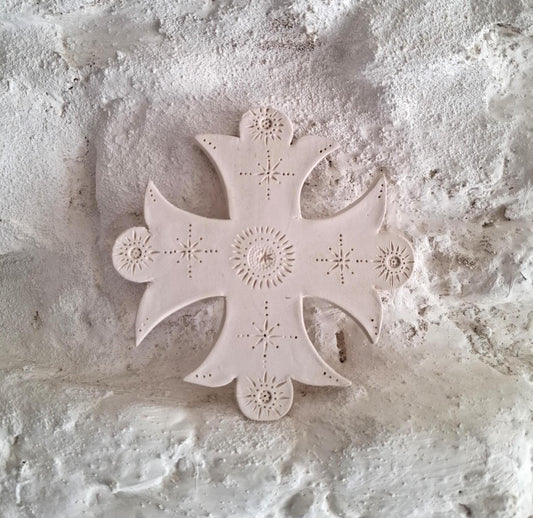 Ceramic wall cross