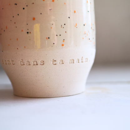 Petite tasse à picots