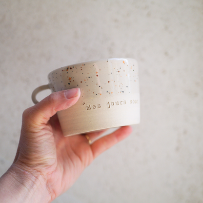 Petite tasse carrée à picots