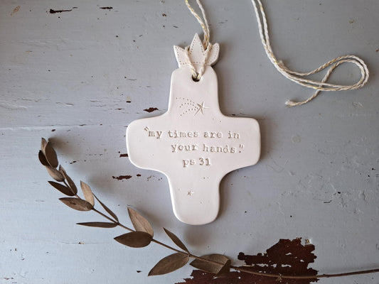 Christian ceramic wall cross, inscribed with the Word (Bible, Psalm, Gospel), prayer corner, baptism gift, communion, confirmation