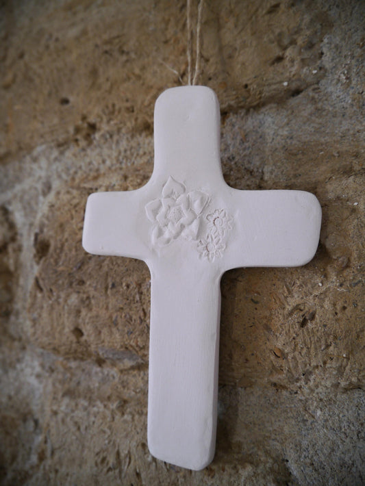 Ceramic wall cross