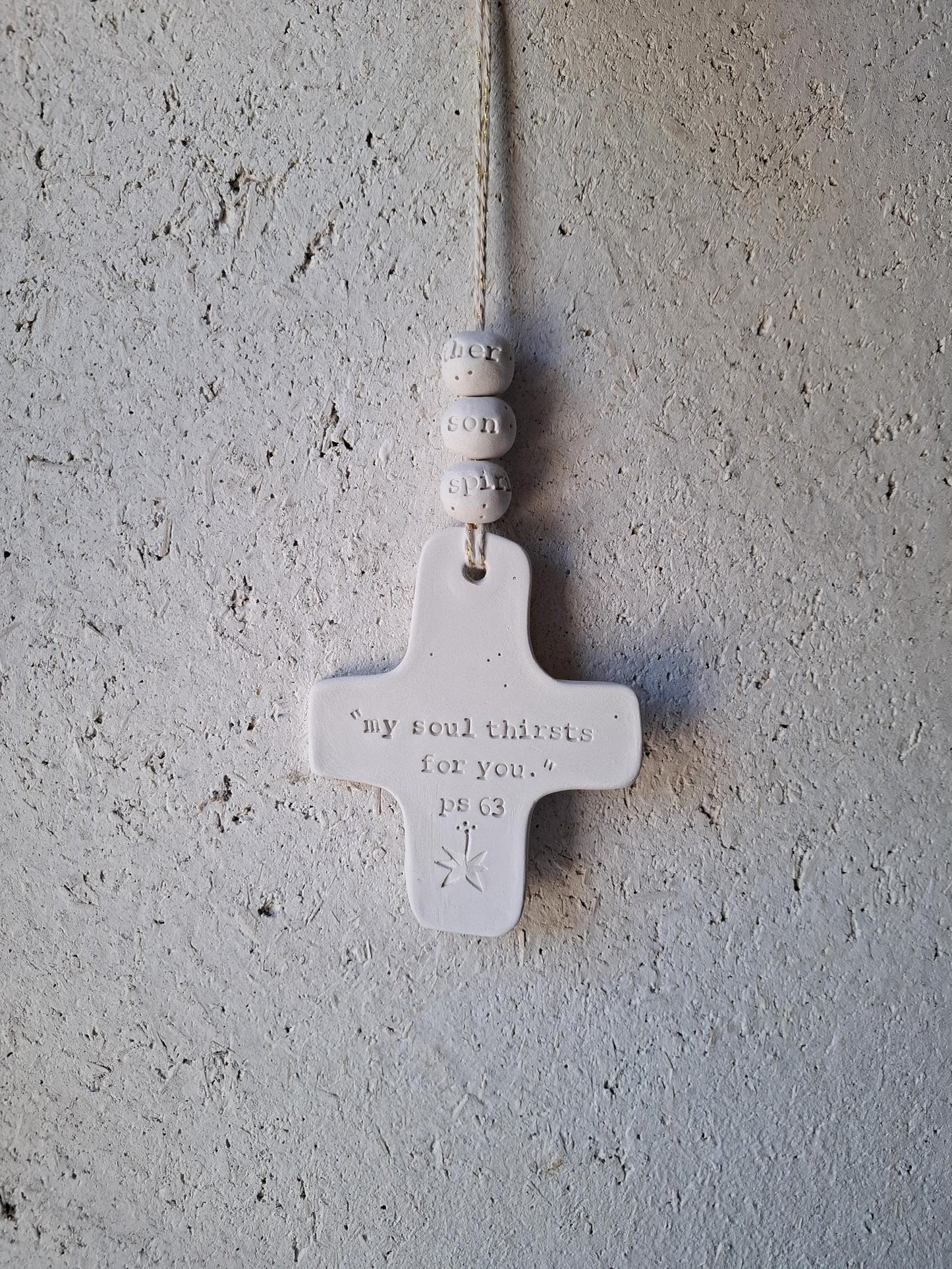 Christian ceramic wall cross, inscribed with the Word (Bible, Psalm, Gospel), prayer corner, baptism gift, communion, confirmation